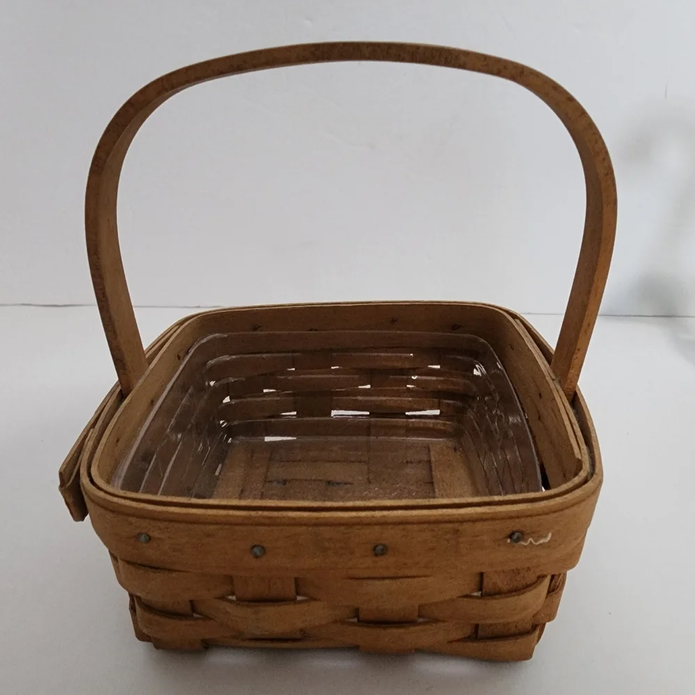 2002 Longaberger Berry basket With Plastic Protector 5x6 Inches